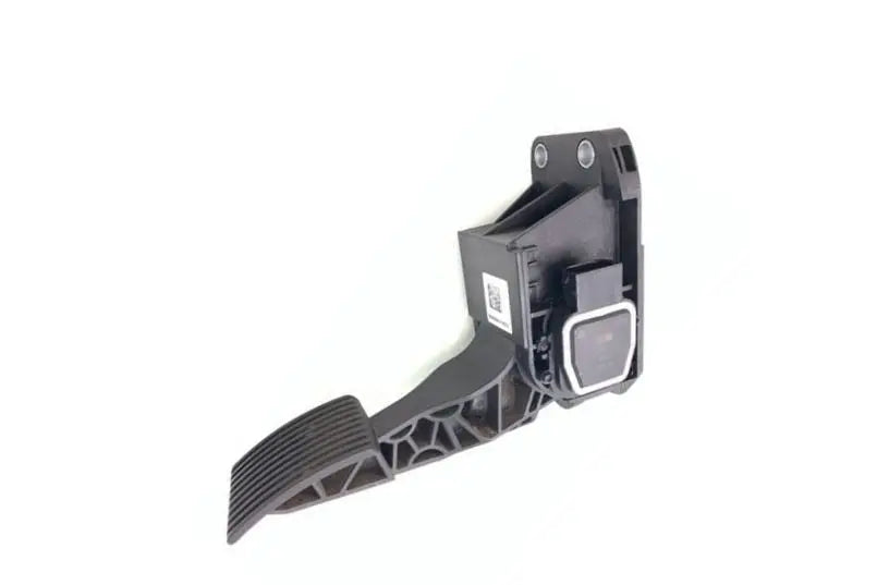 7423328371 aftermarket Truck Lamp compatible with Renault
