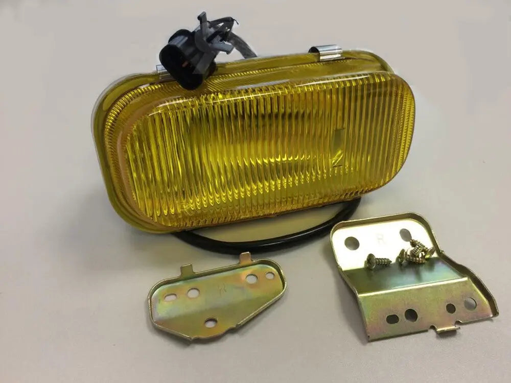 CHINA Factory Wholesale MC139759 MC139758 Fog Lamp Right Left For MITSUBISHI CANTER'93-02 FANCHANTS China Auto Parts Wholesales