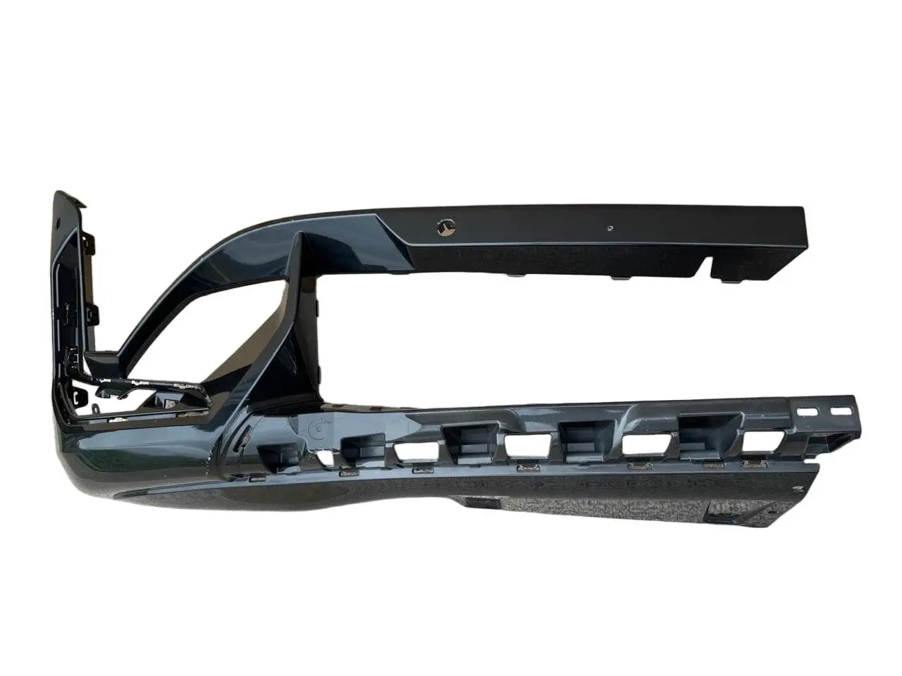 Suitable for BMW U12 X1 front bumper chin bright black 51115A7E446L 51115A7E446R FANCHANTS China Auto Parts Wholesales