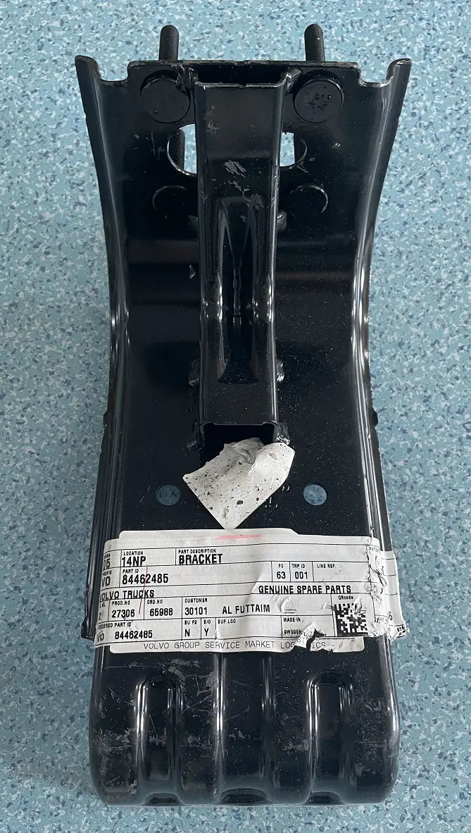 Bracket FANCHANTS 82690945 84462485 Bracket FRONT UPPER FENDER BRACKET-LH FRONT UPPER FENDER BRACKET-RH for Volvo FM FH