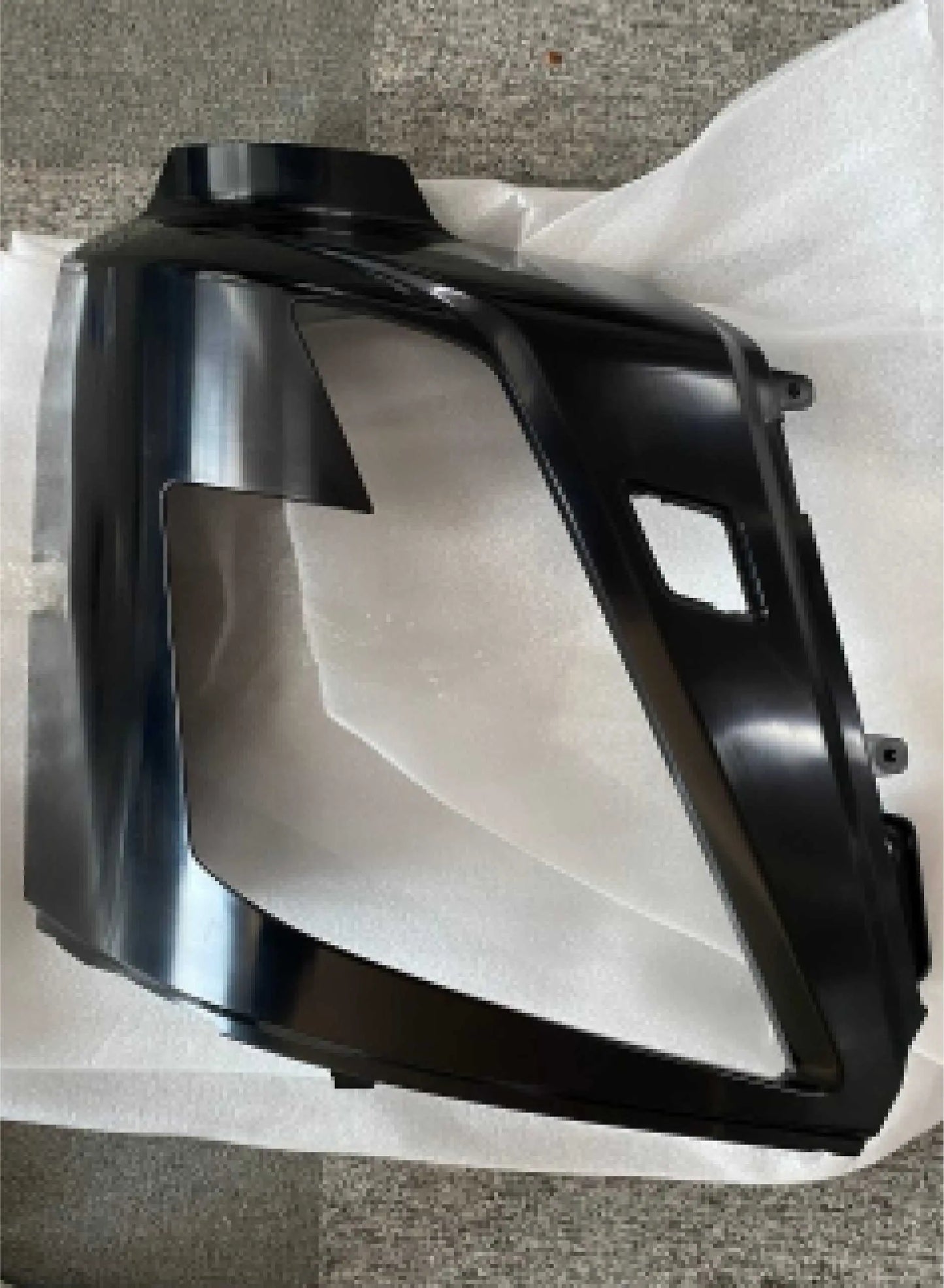 FANCHANTS 84462786 82695380 84236087 headlight panel light frame right for 2022 volvo FMX FANCHANTS Aftermarket Auto Parts