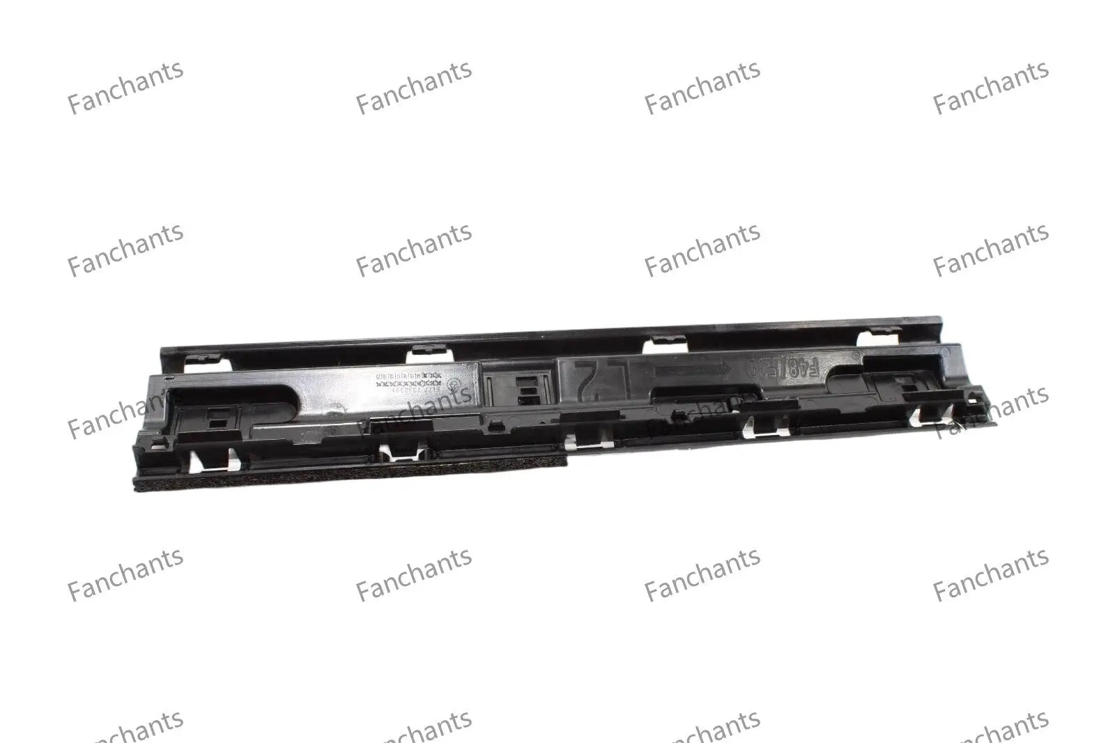 Applicable to 16-18 BMW F48F49X1 lower skirt middle bracket lower side beam bracket 51777332331 51777332332 - FANCHANTS China Auto Parts Wholesales