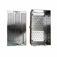 CHINA Factory Wholesale 9424922030 9424921930 9424922430 PROTECTIVE COVER For MERCEDES BENZ PROTECTIVE COVER FANCHANTS China Auto Parts Wholesales