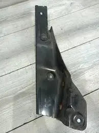 9436600214 aftermarket Bracket compatible with Mercedes-Benz