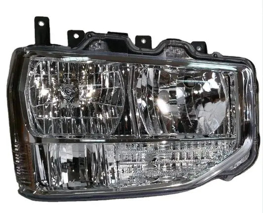 81130-36650 aftermarket Fog Lamp compatible with Toyota Coaster