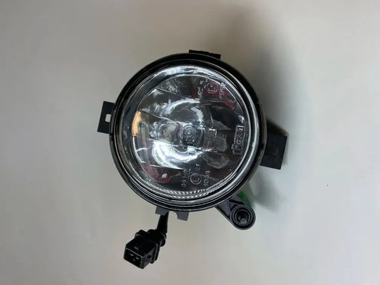 2V2941063A aftermarket Fog Lamp compatible with Volkswagen Vw