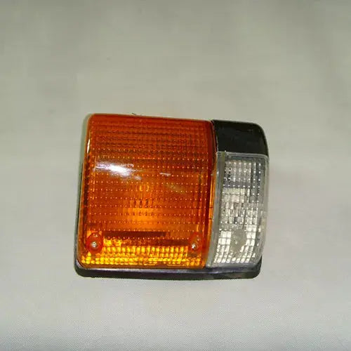 CHINA Factory Wholesale 1-82210098-3  1-82210099-3 Corner Lamp Right Left For ISUZU NHR 98 NKR JMC FANCHANTS China Auto Parts Wholesales
