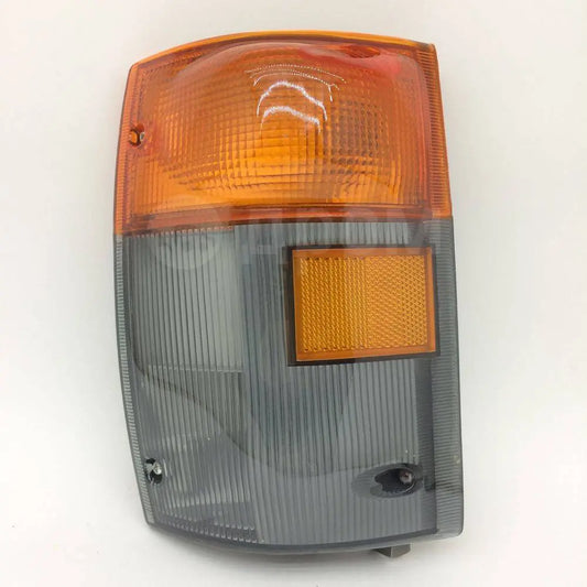 CHINA Factory Wholesale CORNER LAMP YELLOW GRAY  Right Left For ISUZU 100P NPR 1993 FANCHANTS China Auto Parts Wholesales