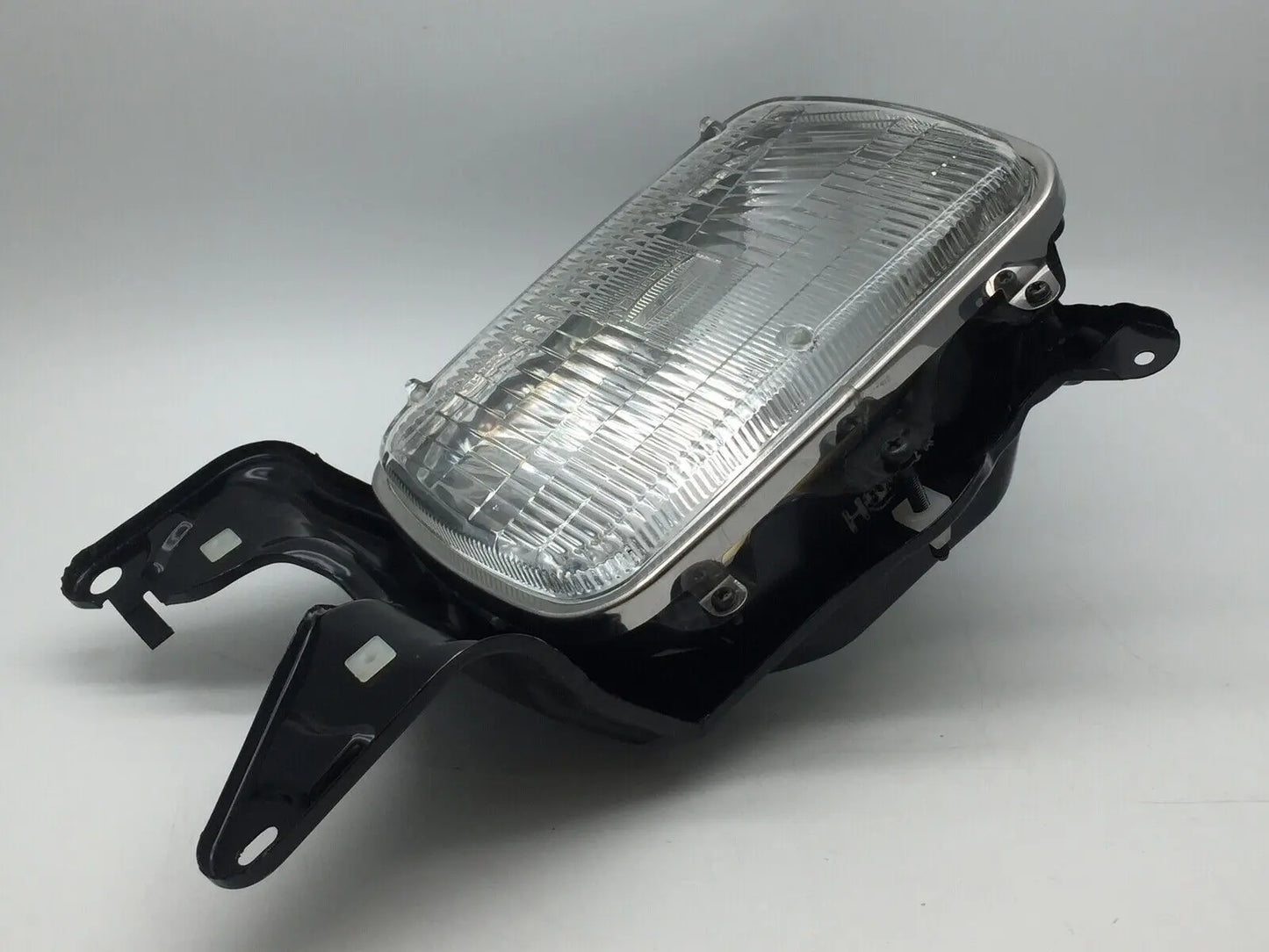 China Factory Wholeasle HEAD LAMP for TOYOTA HIACE 94-95 FANCHANTS China Auto Parts Wholesales