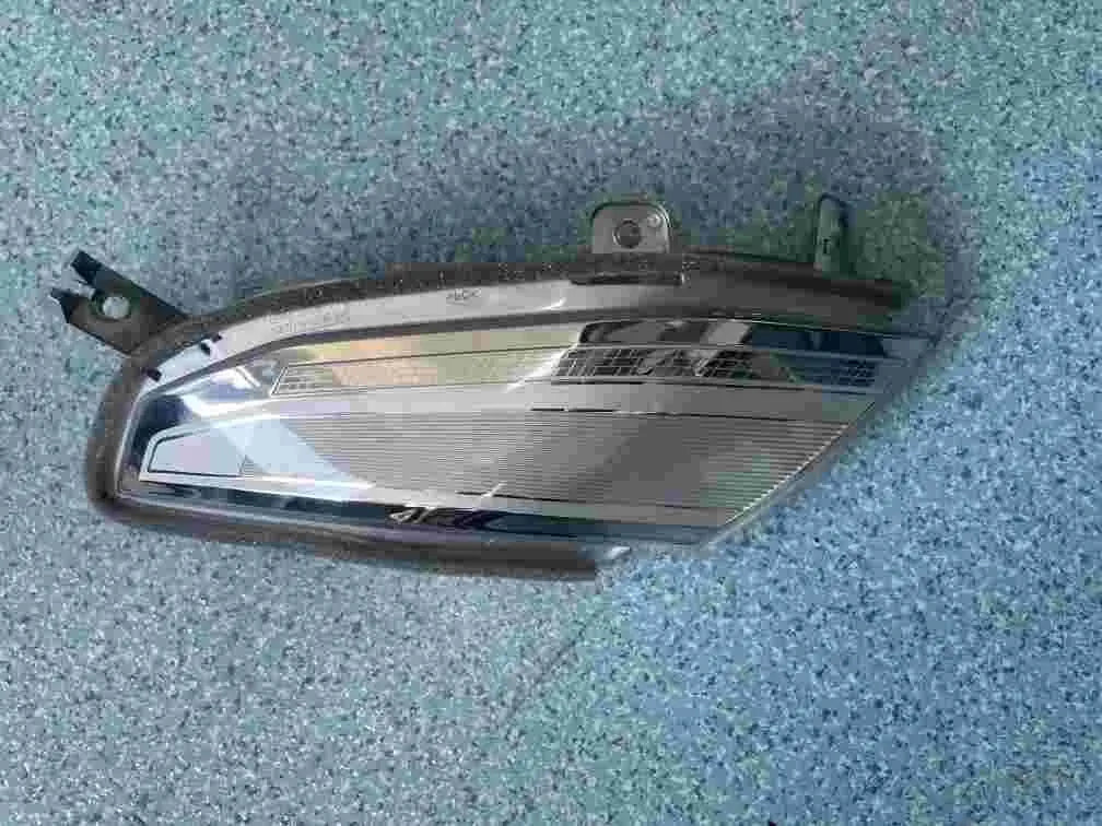 FANCHANTS 84224117 84415098 head lamp extension  FH HEAD LAMP EXTENSION LH  FH HEAD LAMP EXTENSION RH for Volvo  FH FANCHANTS China Auto Parts Wholesales